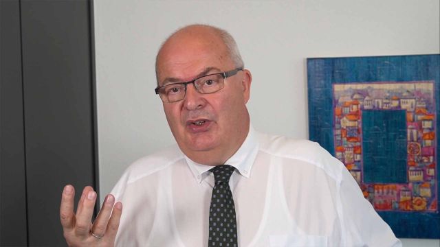 Thomas Hunsteger-Petermann beantwortet Fragen zur Freien Kunst- und Kulturszene